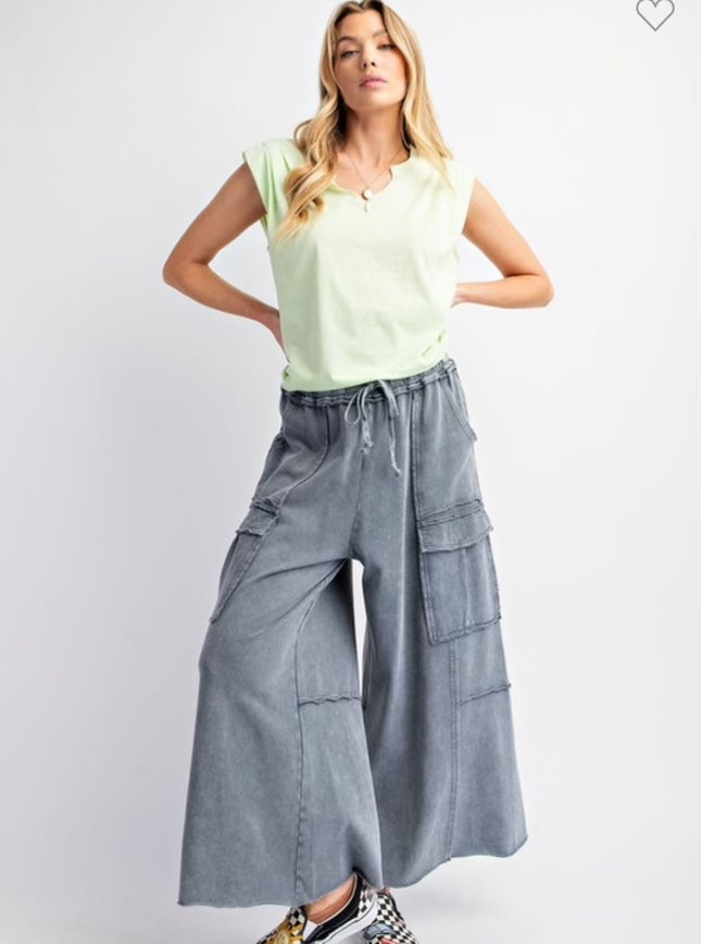 Wide Leg Cargo Pants