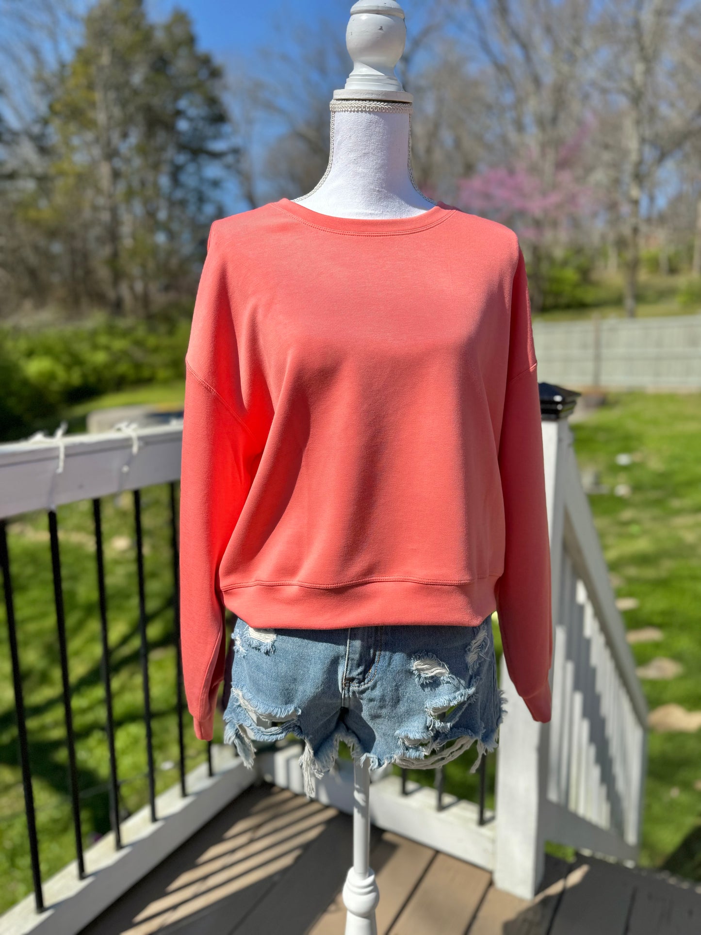 lightweight sweatshirt