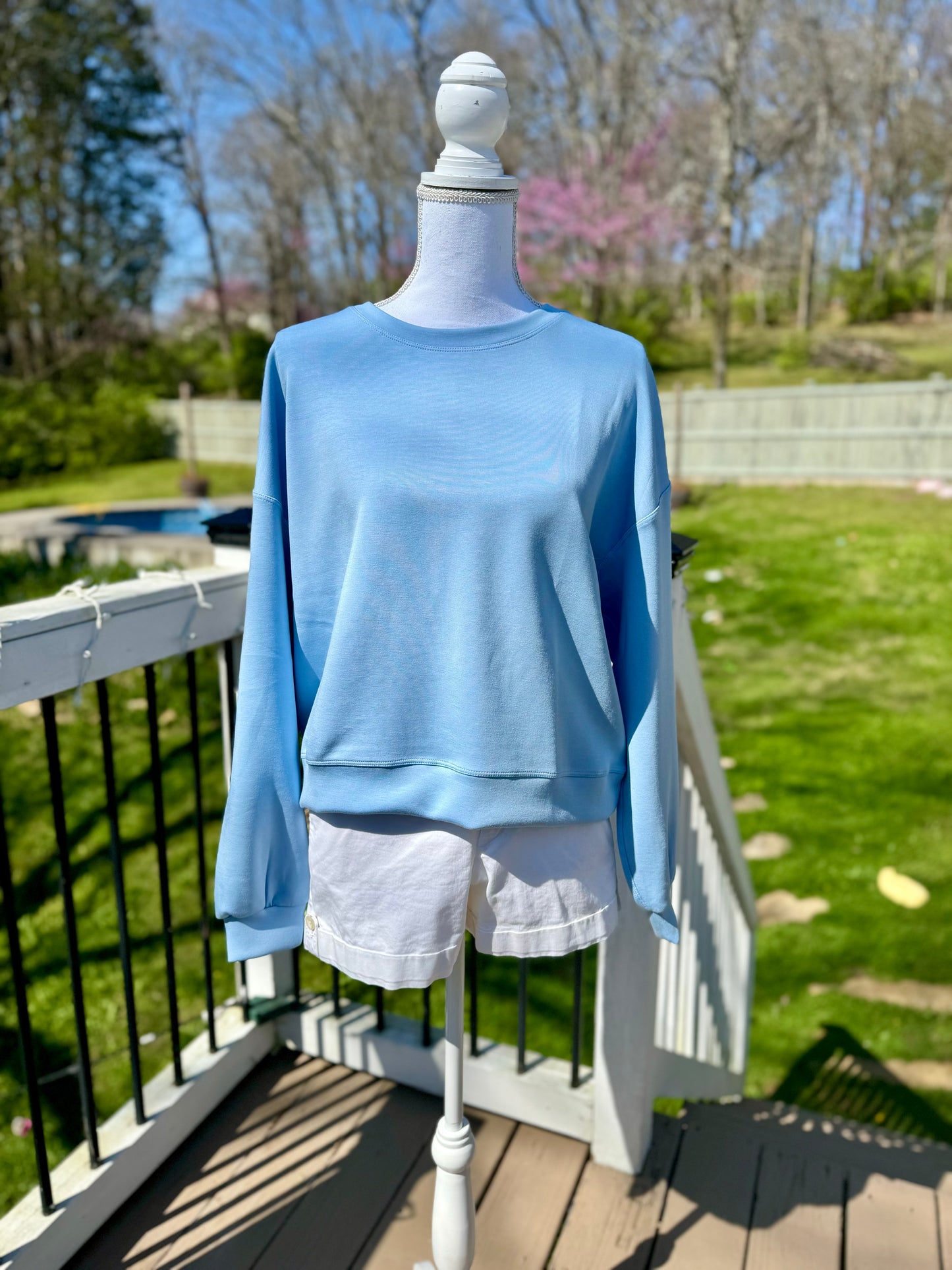 lightweight sweatshirt