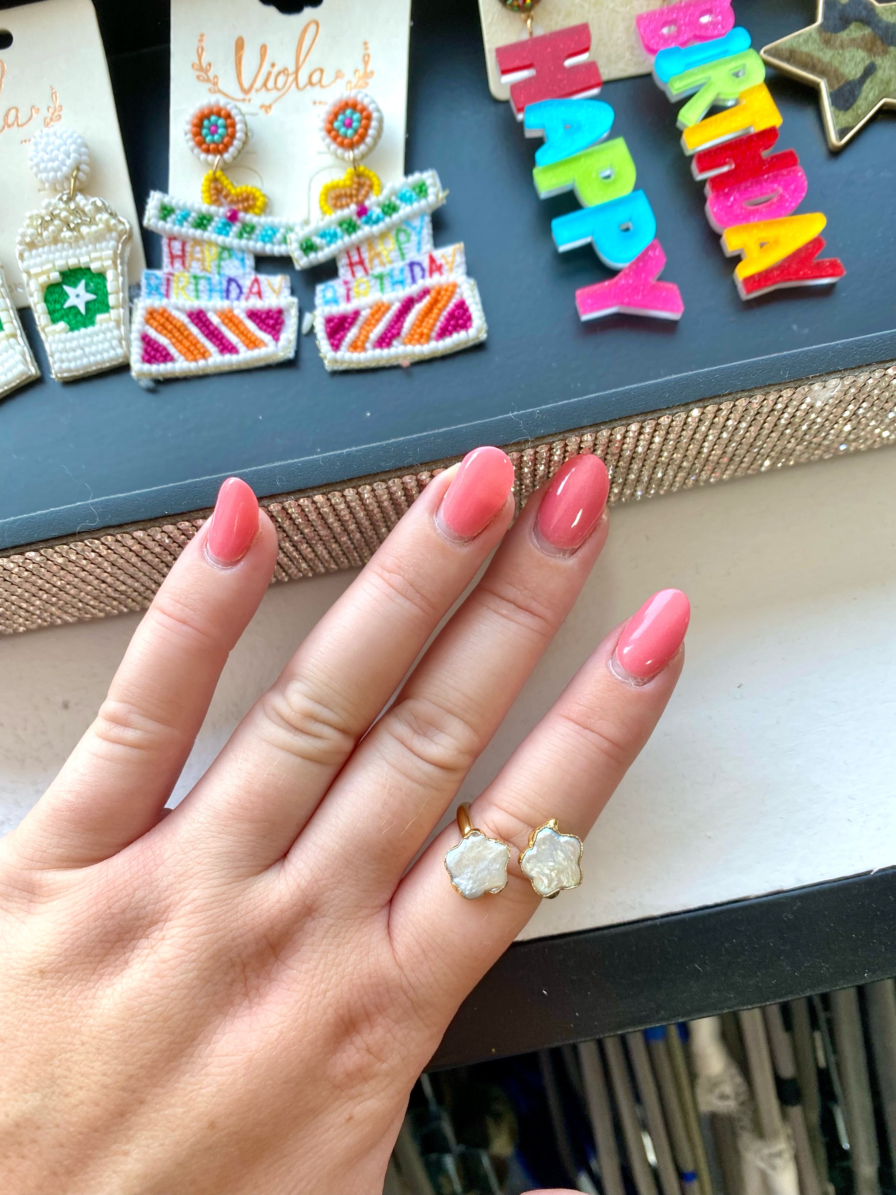 Pearly White Flower Ring